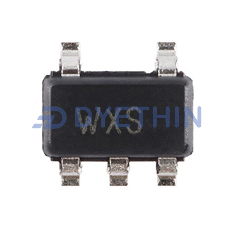 MIC5504-3.3YM5-TR
