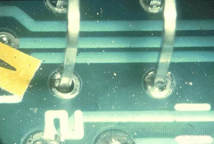 Solder does not completely fill the electroplated through hole on the left Solder does not completely fill the electroplated through hole on the left